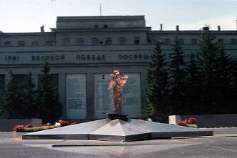 144_08_WarMemorial.jpeg